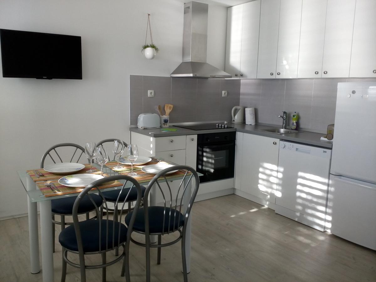 Apartments & Room Paula Stobrec Luaran gambar